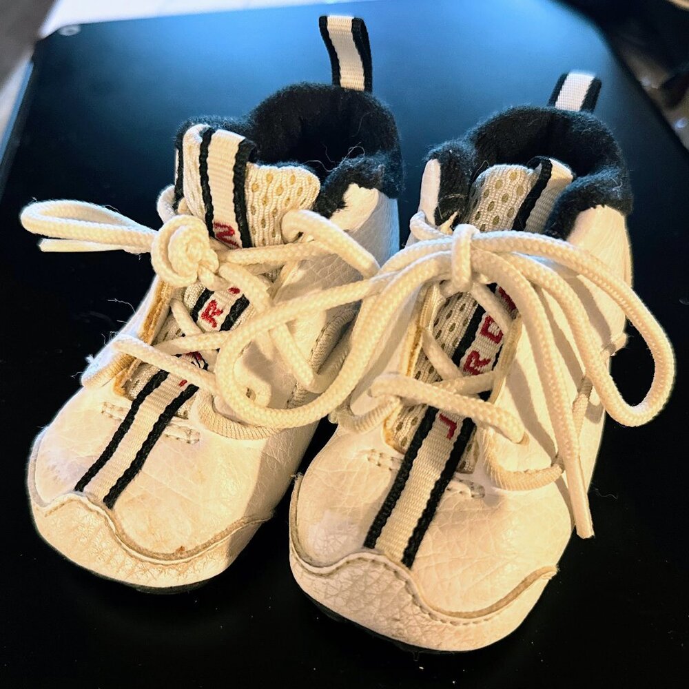 Vintage 1998 Nike Baby Jumpman Pro Quick Air Jordan Sneakers